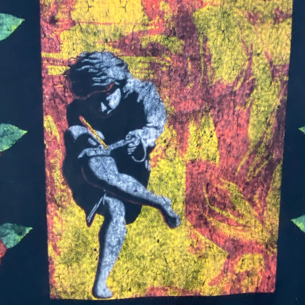 Plus Guns & Roses Tee - Picture 8 of 9